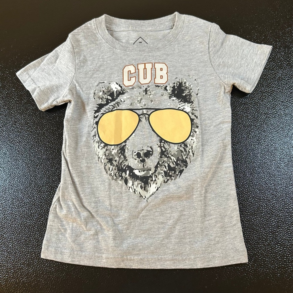Well Worn Cub Bear Graphic Tee Short Sleeve Casual Top Kids Gray Size 3T